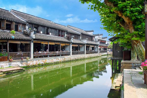 逃离沙地